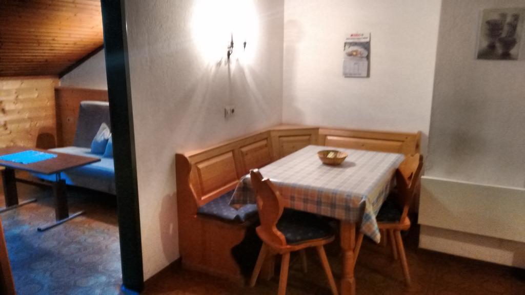 Appartements Weisses Rössl Sillian Exterior foto